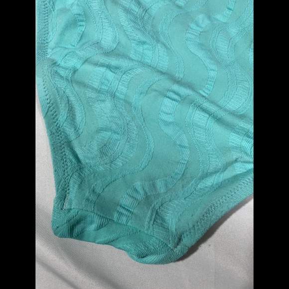 Trina Turk [ 6‎ ] Cascais Wave Maillot One Piece Swimsuit in Aqua Blue - Picture 9 of 12